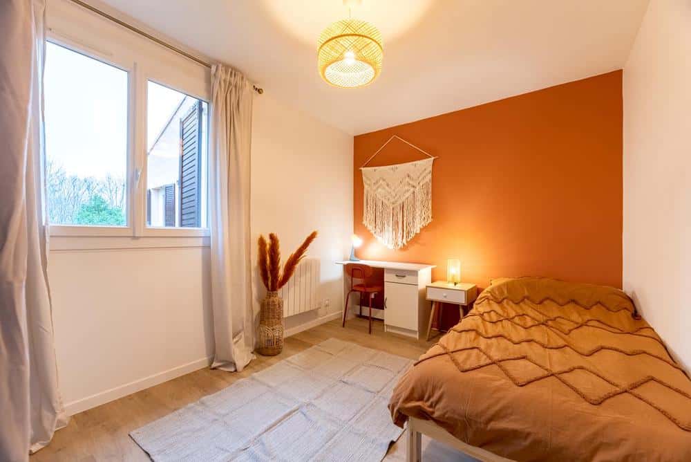 RUE MARCEL PAUL B 214