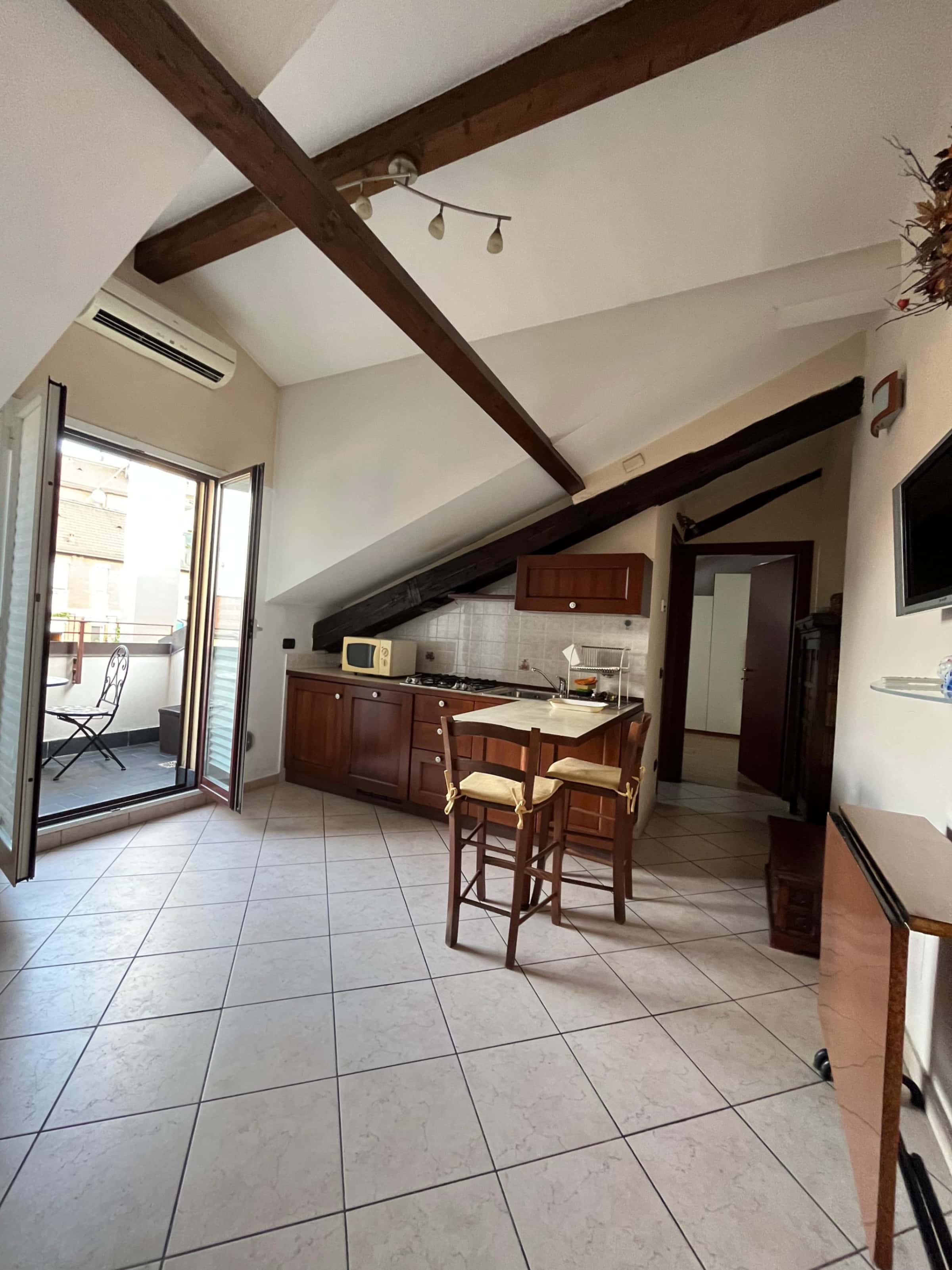 Apartamento en Via Teodosio, Milano para 50 m² con 1 dormitorio