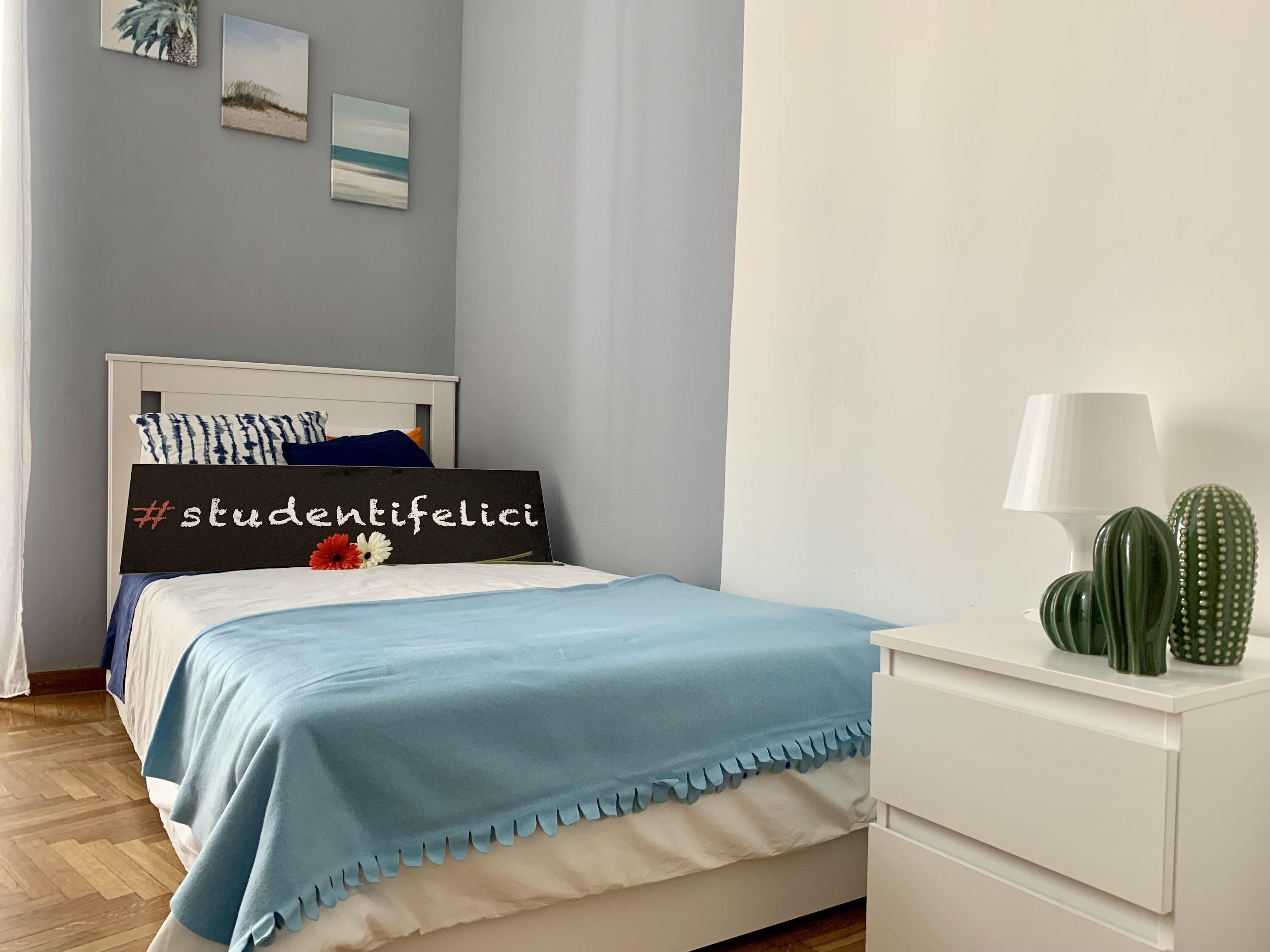 Via Caraglio 87 - Stanza 23