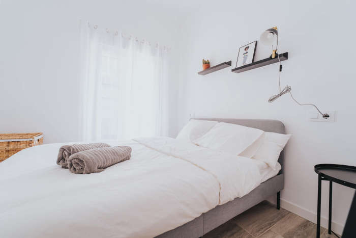 Listing photo thumbnail