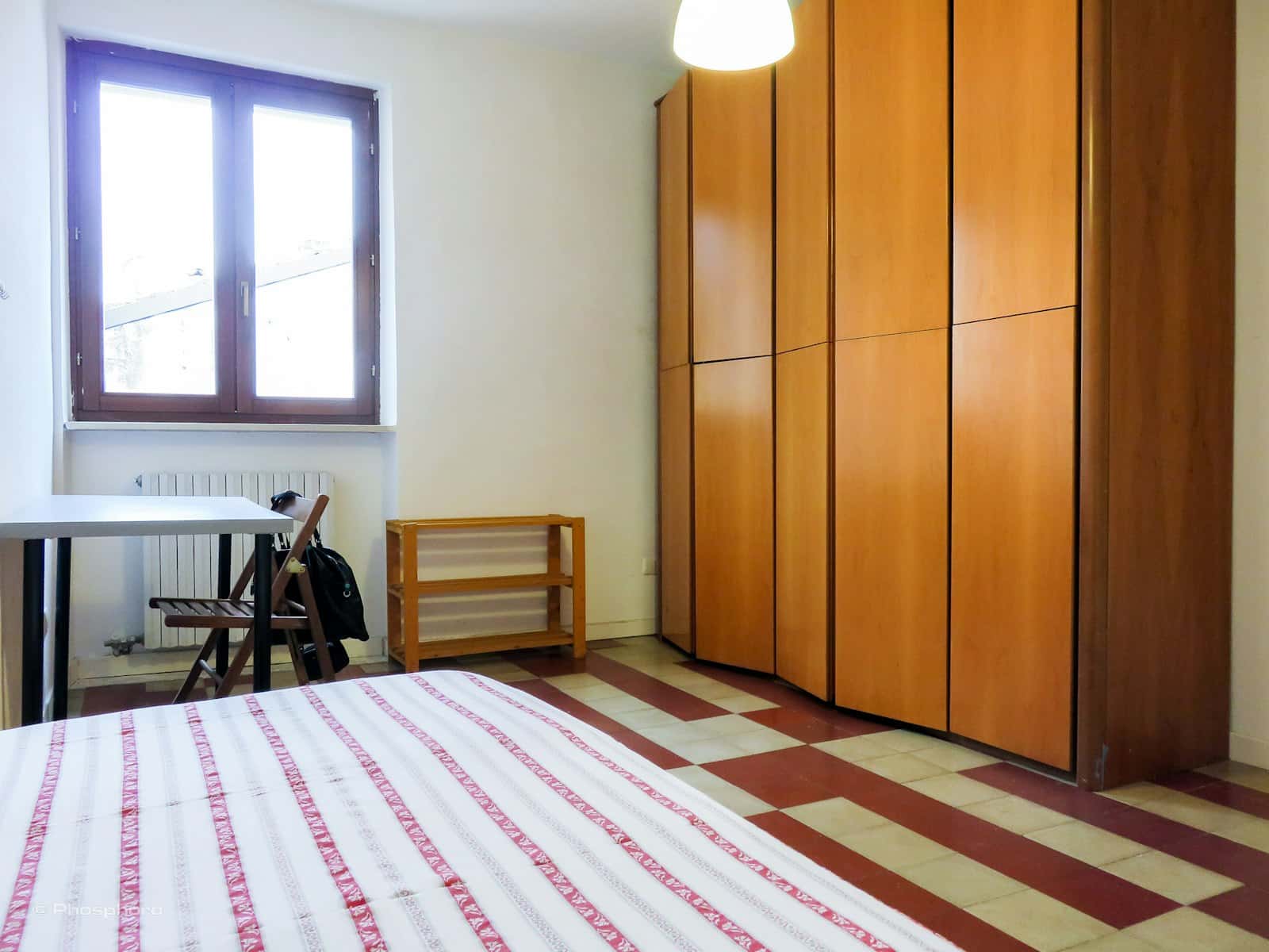 Stanza in Vicolo Mustacchi, Verona di 95 m² con 3 camere