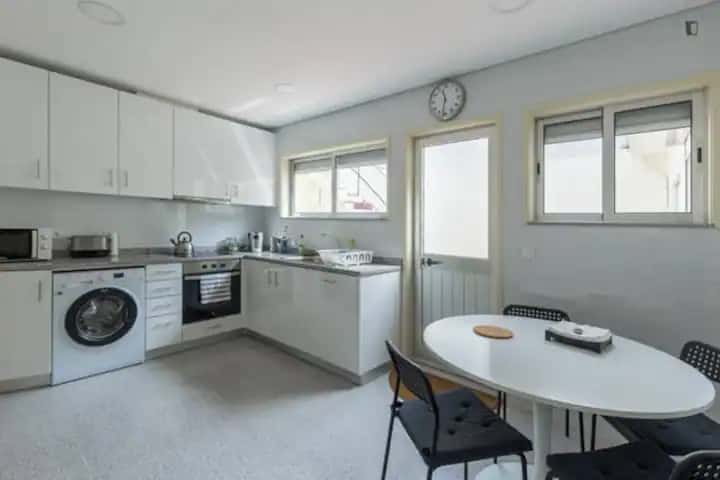 Surf Beach Matosinhos | Porto - Room 1