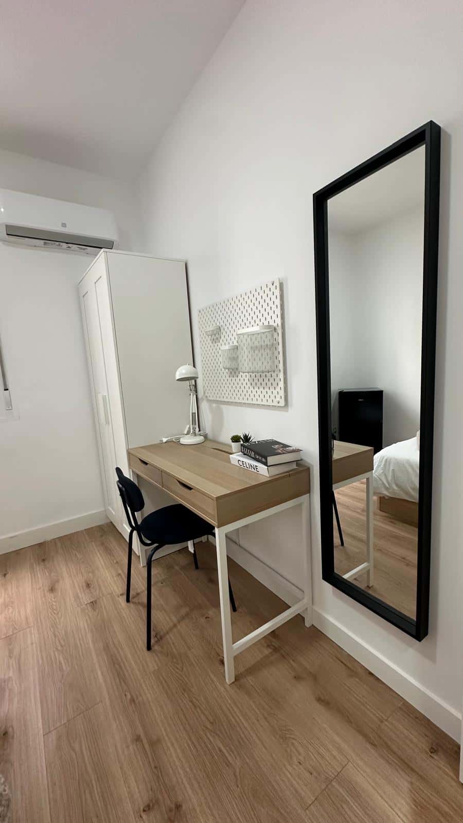 Room SE154-4-R1