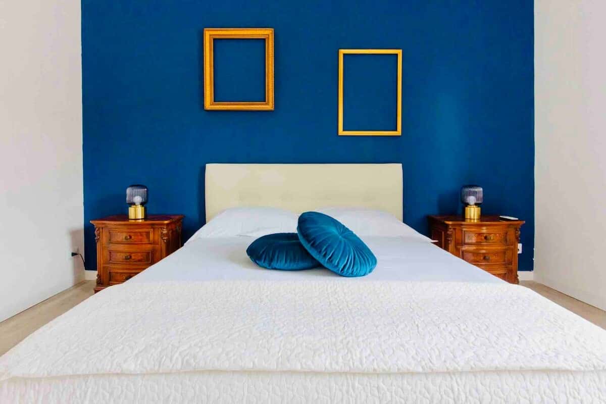 Stanza privata Via Meda