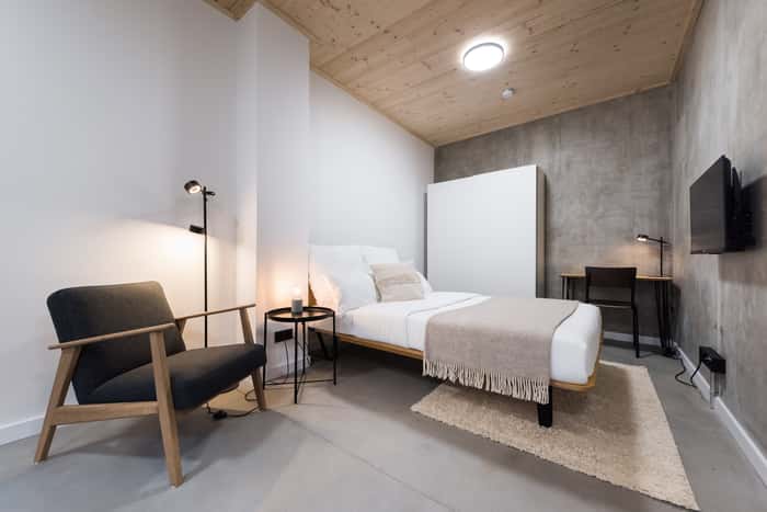 Listing photo thumbnail