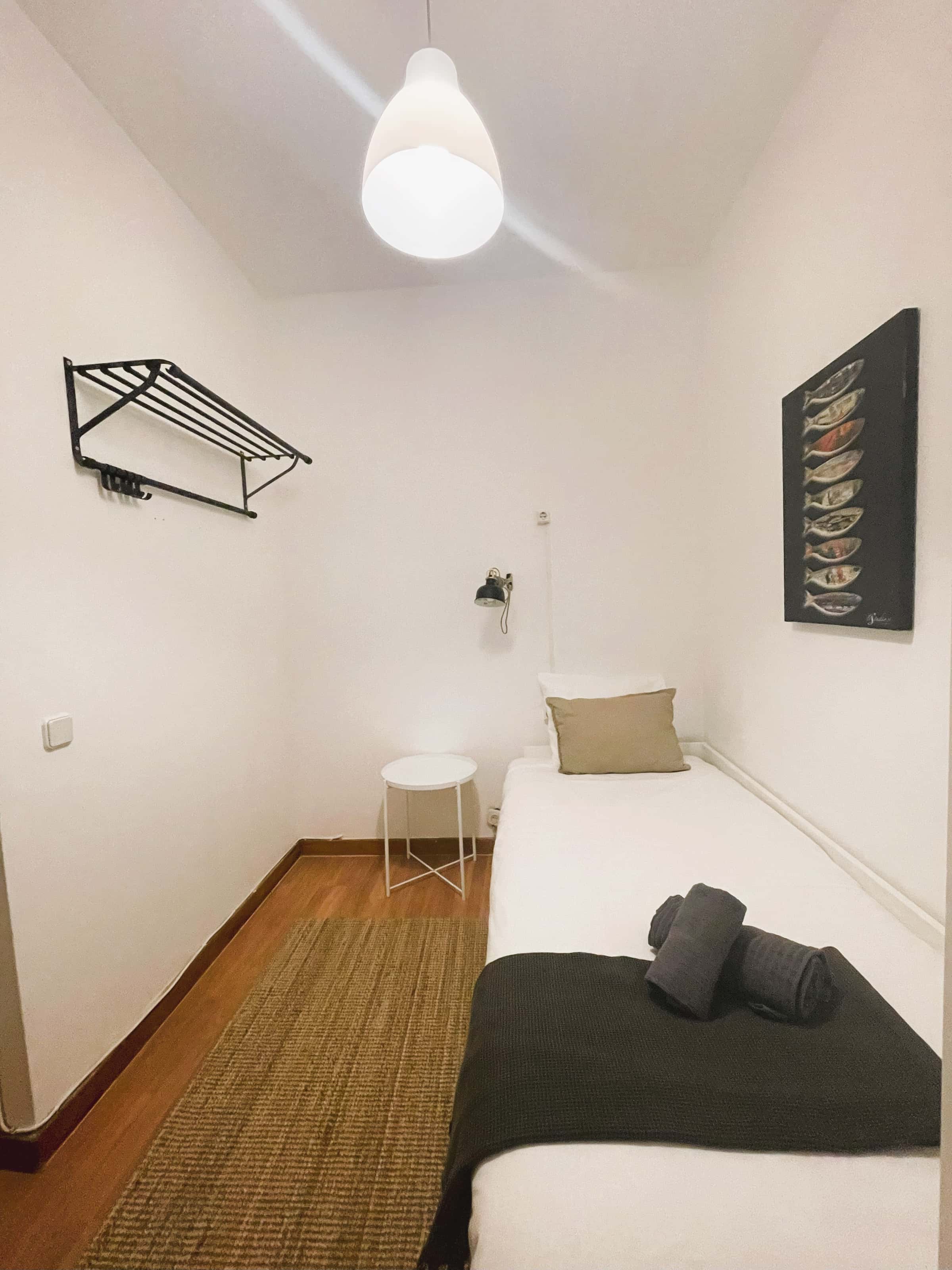 Confortable single bedroom in Saldanha - Room 3