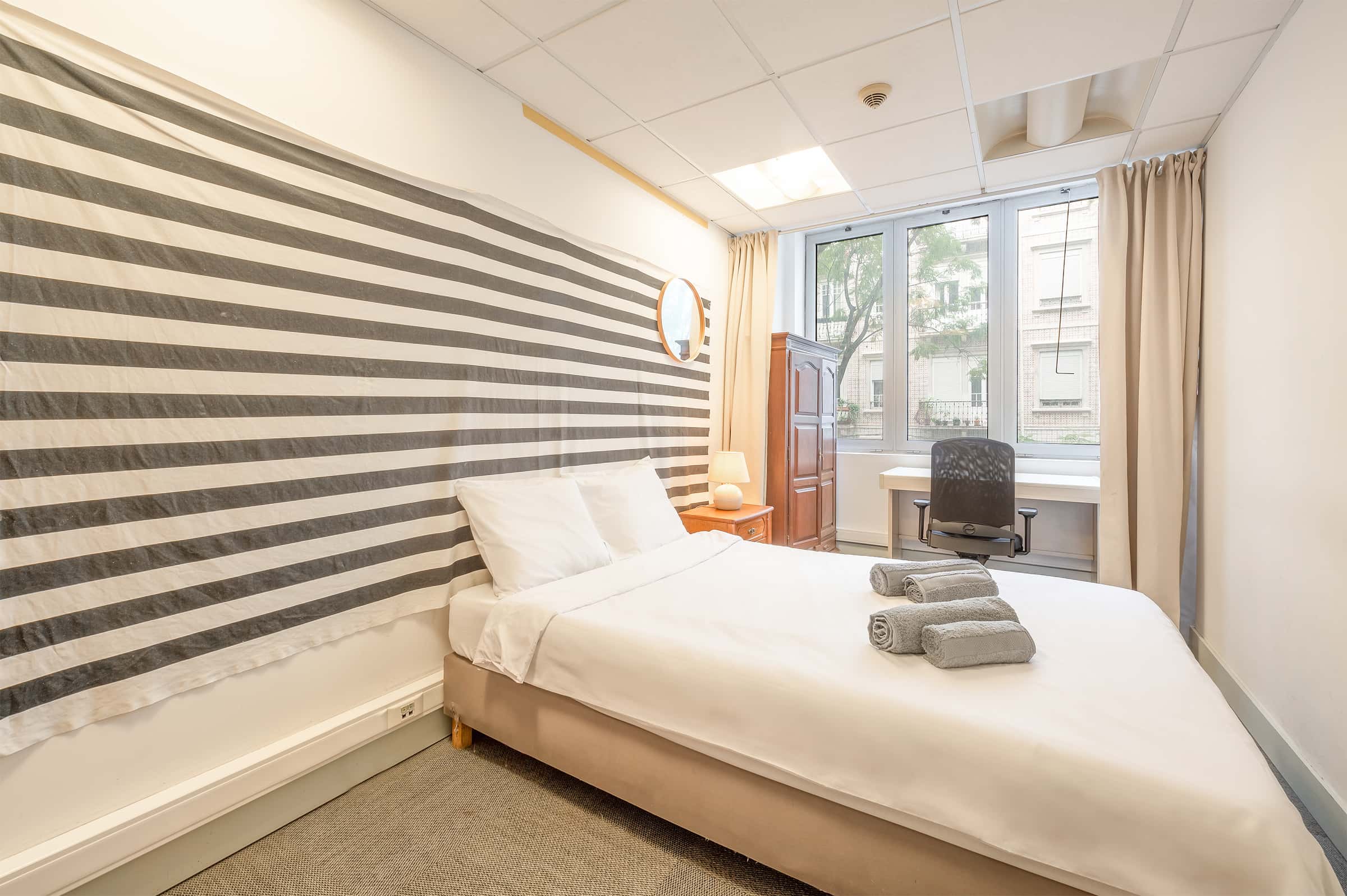 Rua Almirante Barroso , E