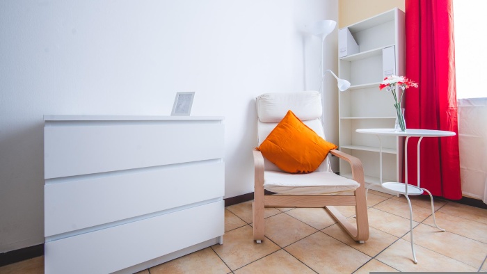 Listing photo thumbnail