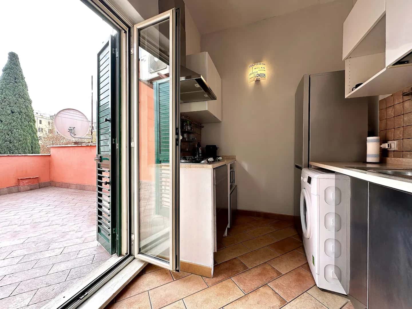Apartment Rome, 2 beds — photo 4