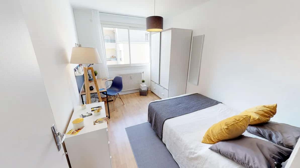 Quarto em Rue des Trois Pierres, Lyon para 87 m² com 4 quartos