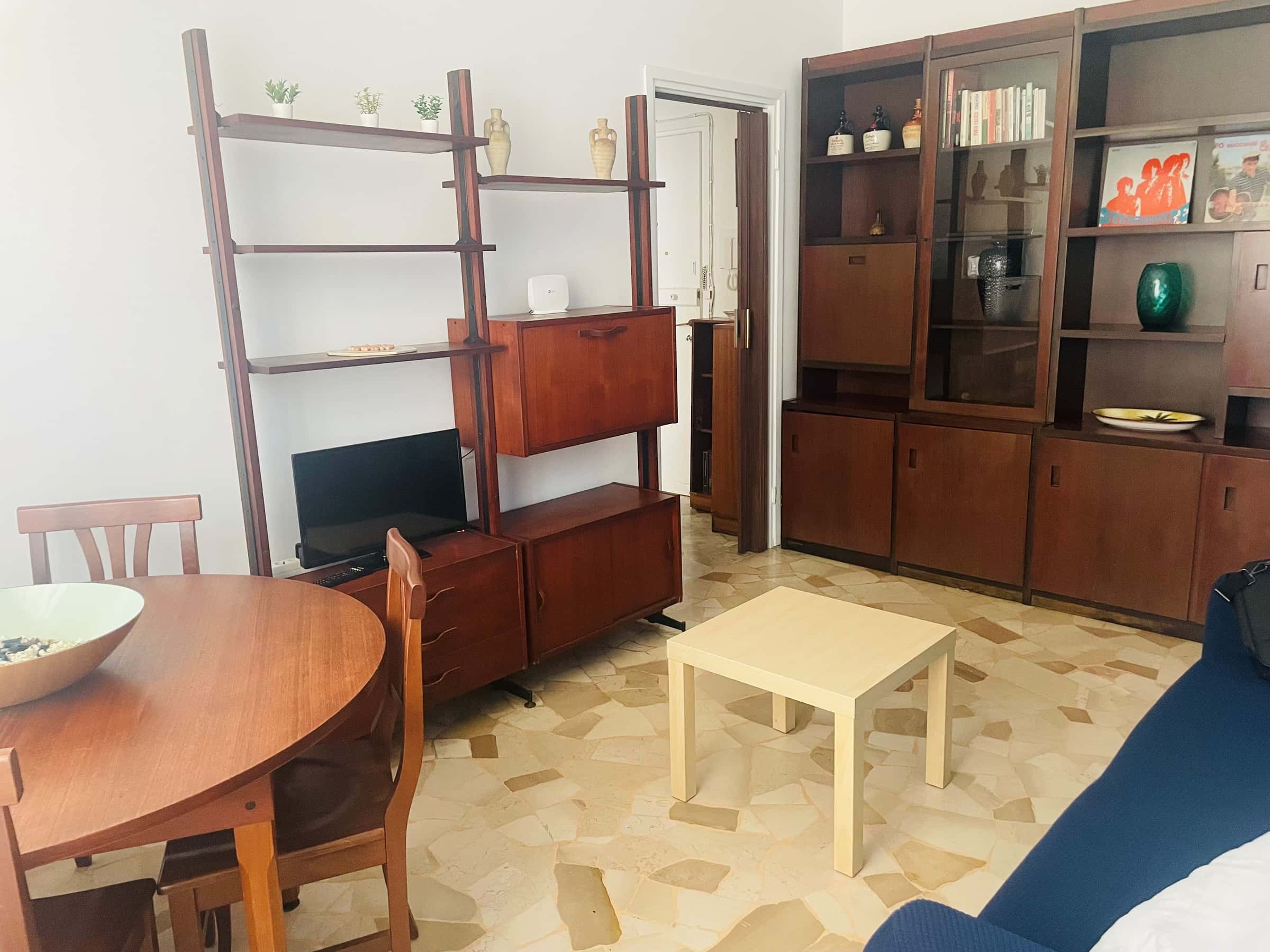 Apartment Milan, 1 bed — photo 2