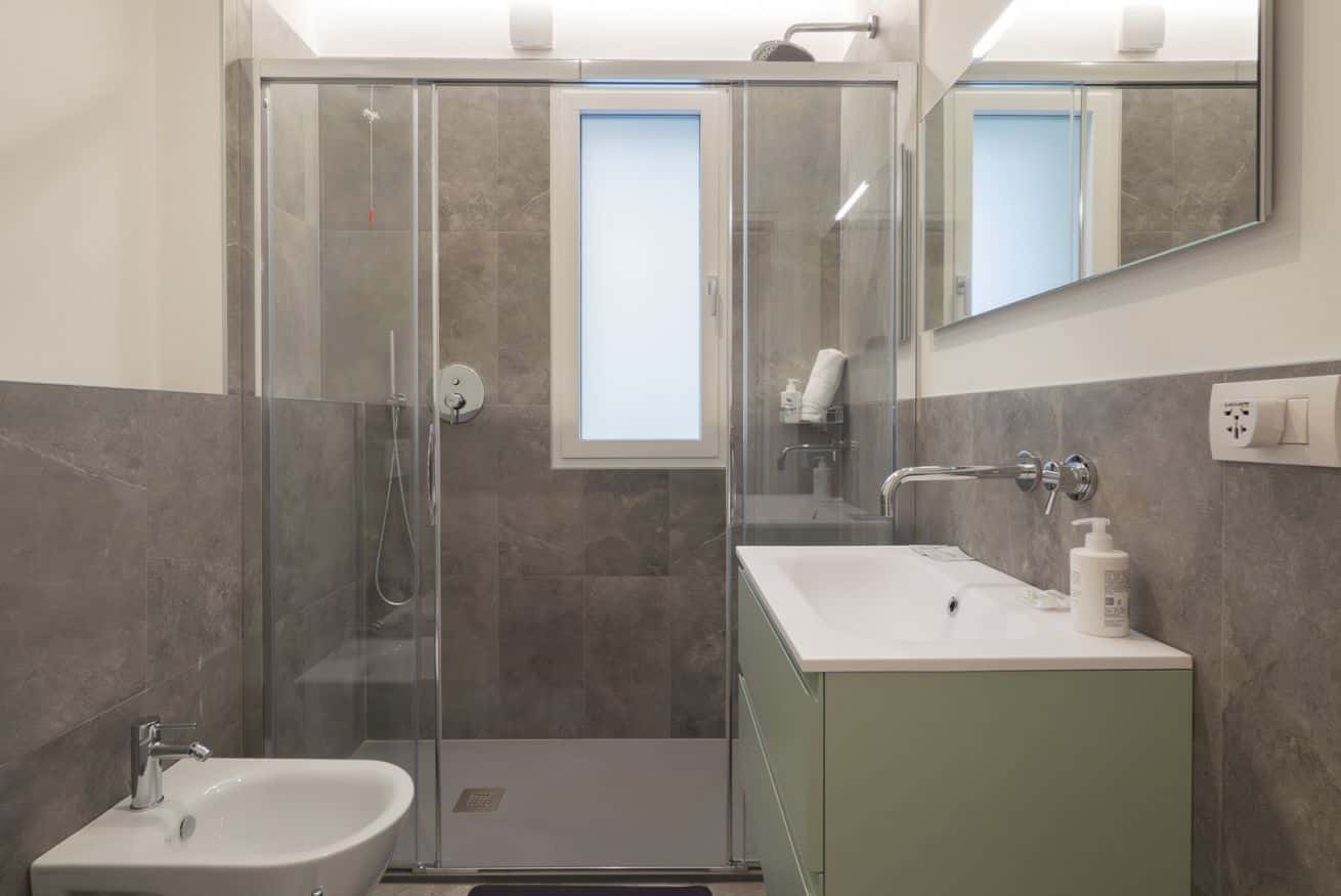 Via Giovanni da Milano 11