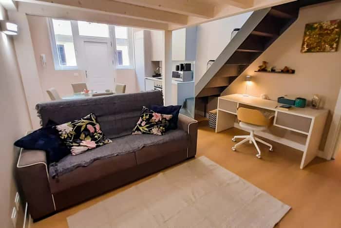 Listing photo thumbnail