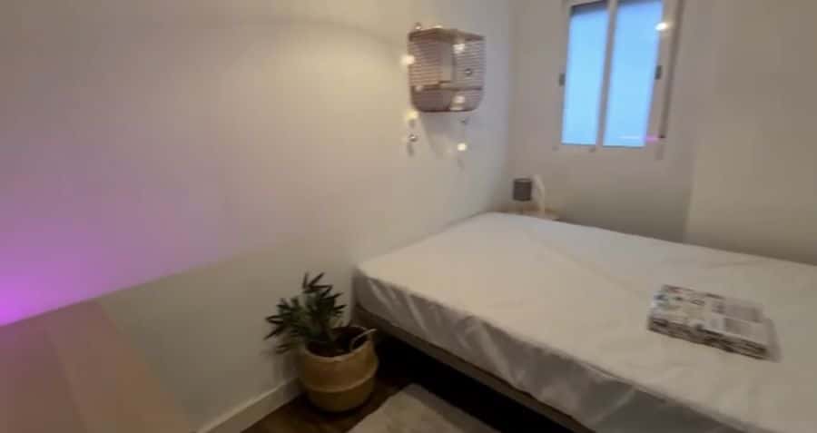Habitación en piso de 3 habitaciones en Quatre Carreres
