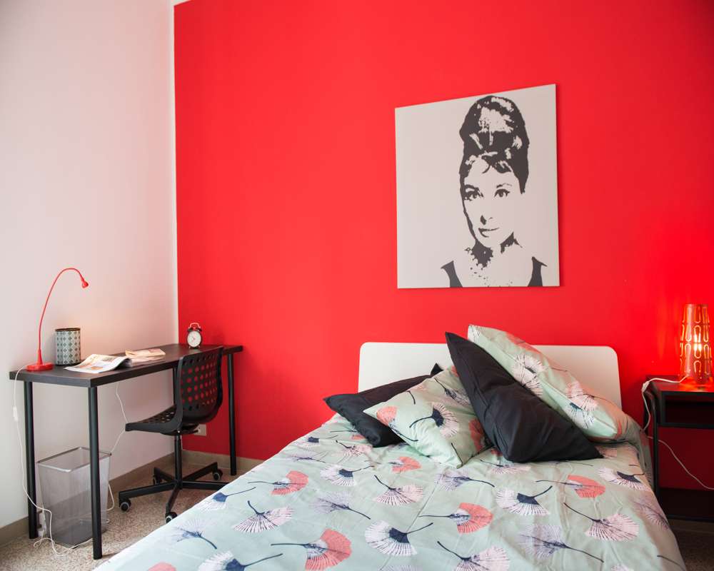 Stanza in VIA FINALMARINA