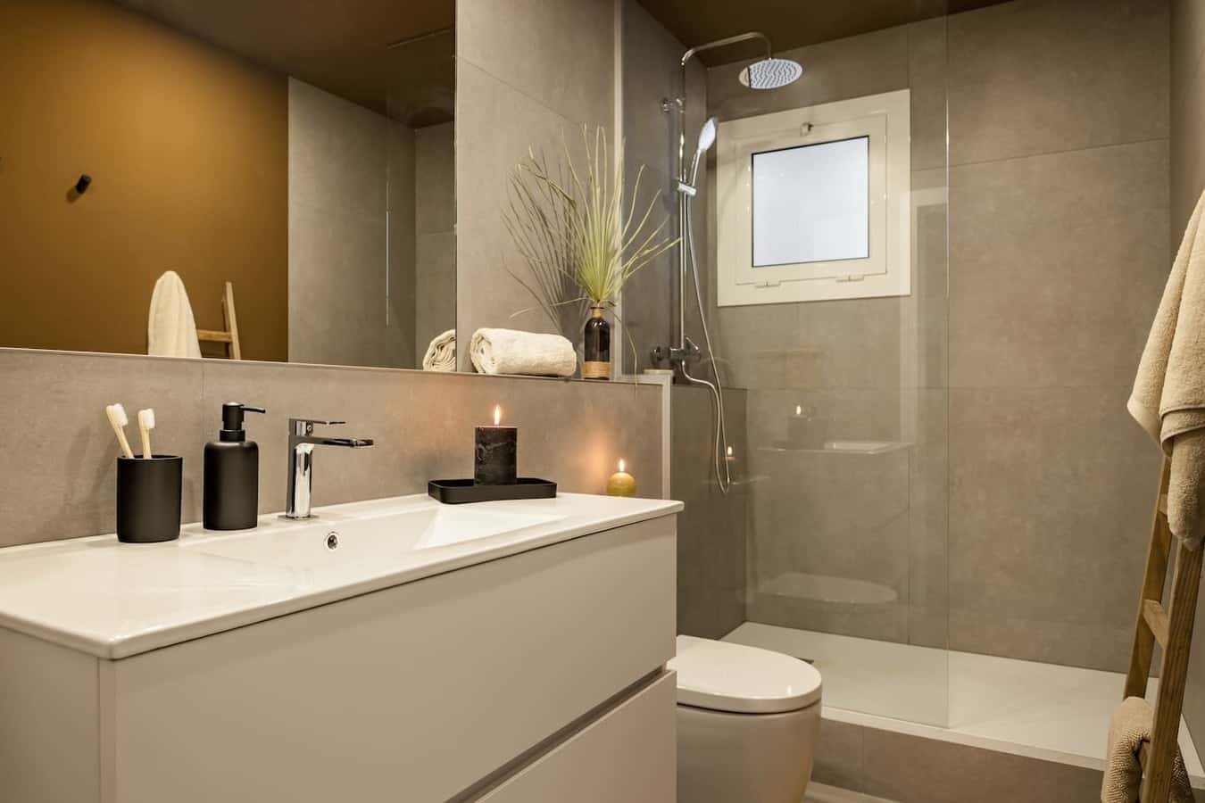 Apartment in Carrer de Casanova, 153, Eixample, 08036 Barcelona, Spain