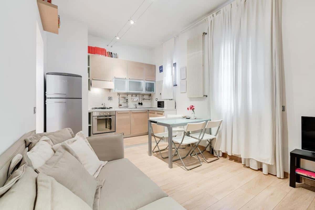 042 - Bruno Da Faà - Warm flat near the Vatican