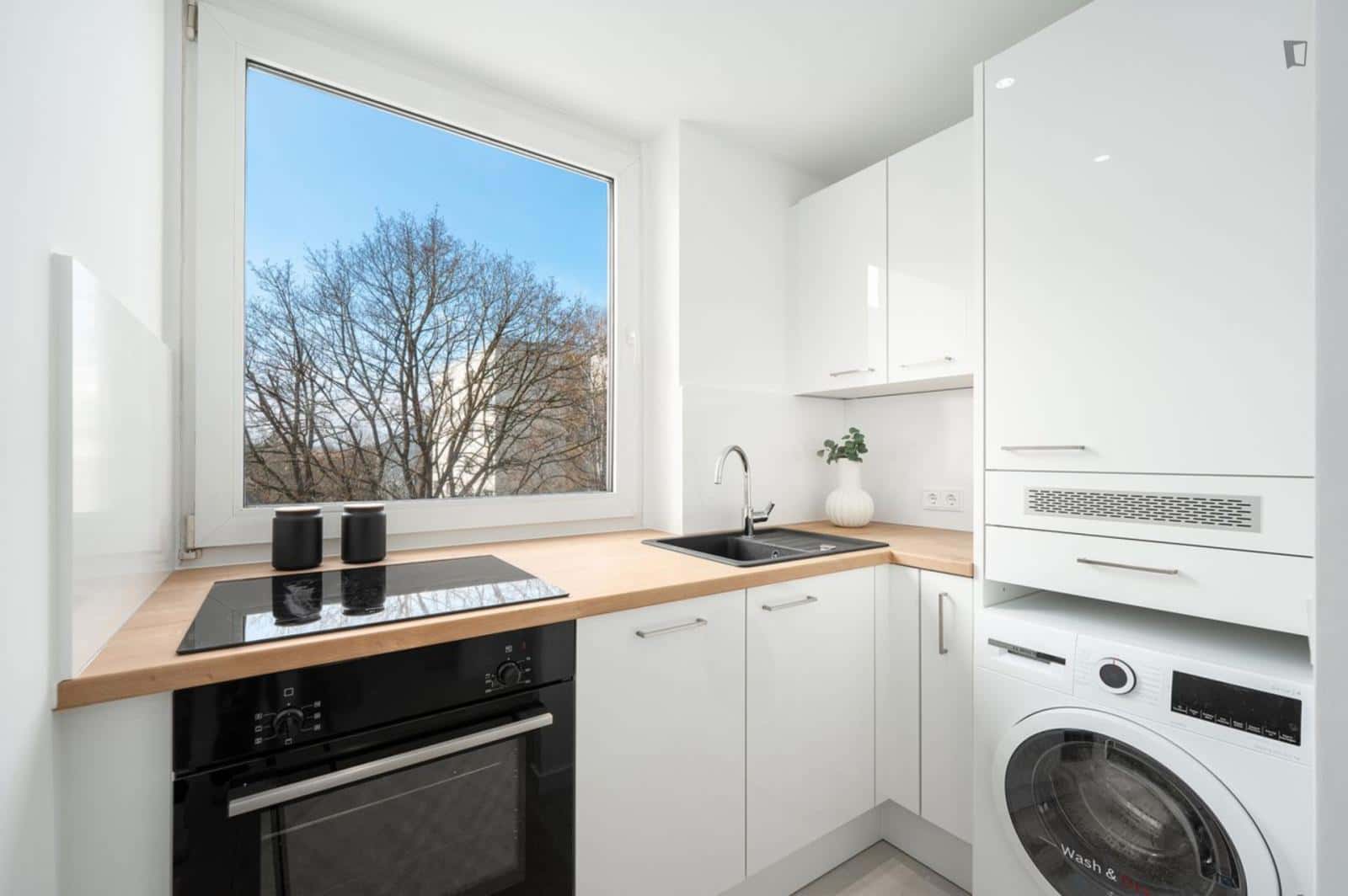 Apartment in Prinz-Eugen-Straße, München for 22 m² - Foto 5