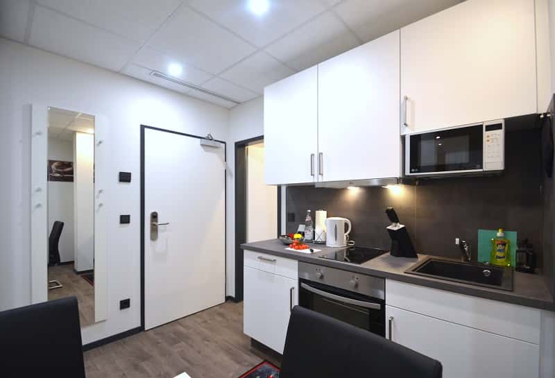 Studio apartment for 2 persons, modernly furnished and fully equipped in Offenbach am Main - Photo 5