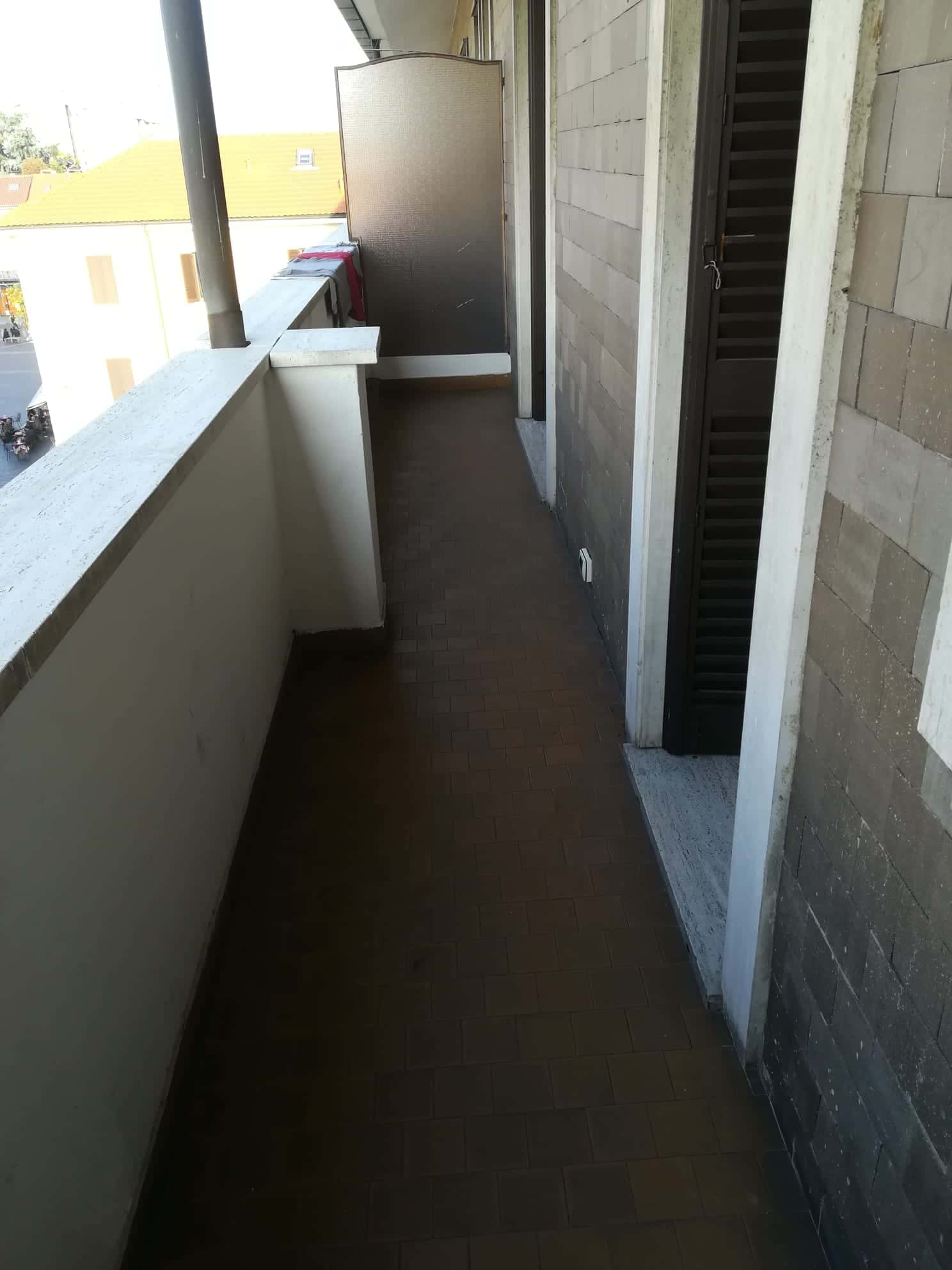 Stanza in Viale Filippo Meda, Rho di 130 m² con 4 camere