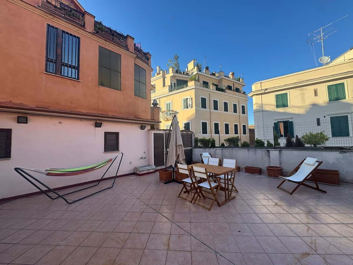 Apartment Rome, 1 bed — photo 2