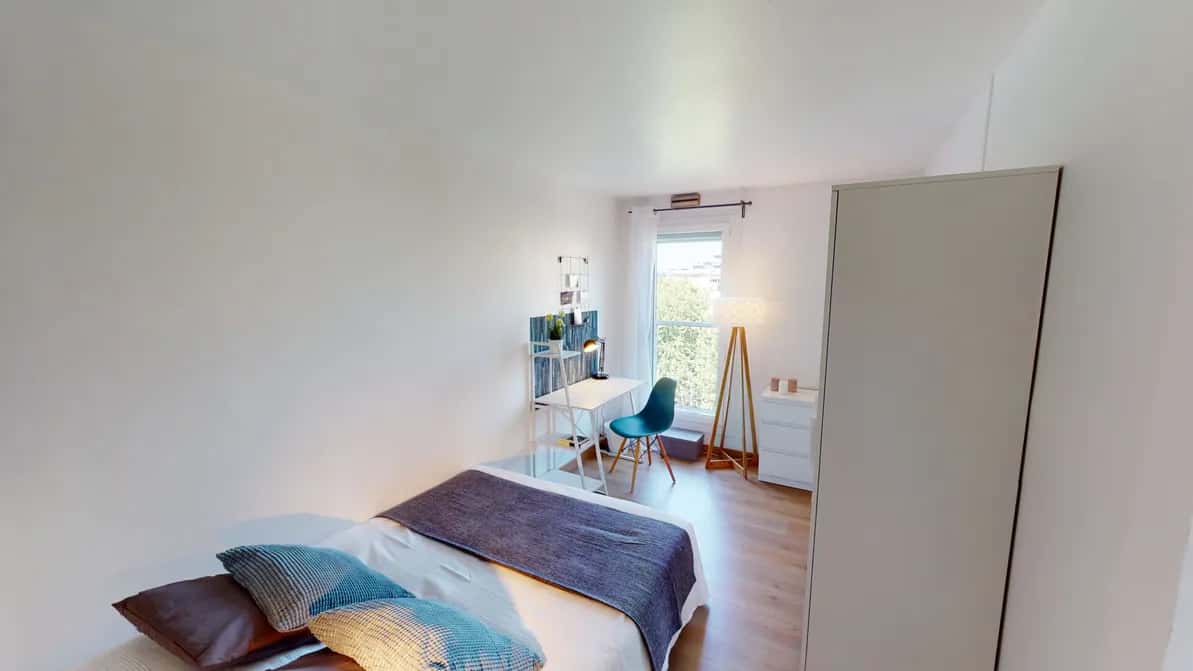Habitación en Rue Salvador Allende, Nanterre para 84 m² con 4 dormitorios