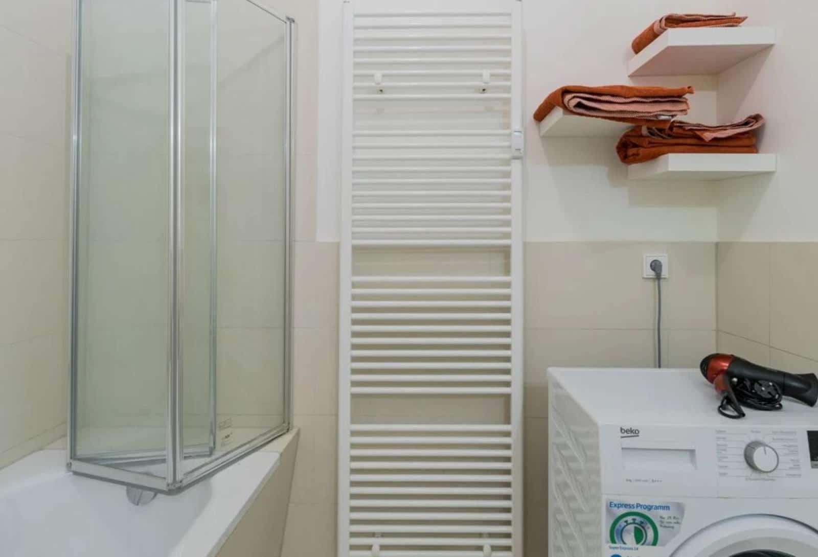 Studio for rent in Berlin, bills included