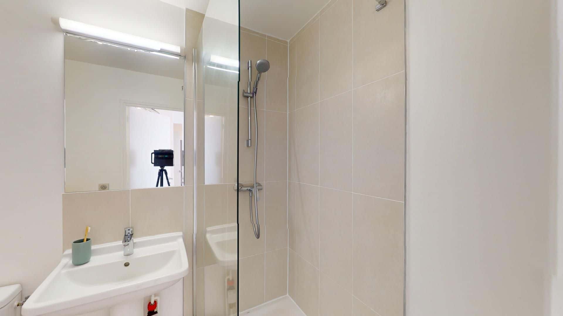 Chambre dans le 14 Rue de Vouillé