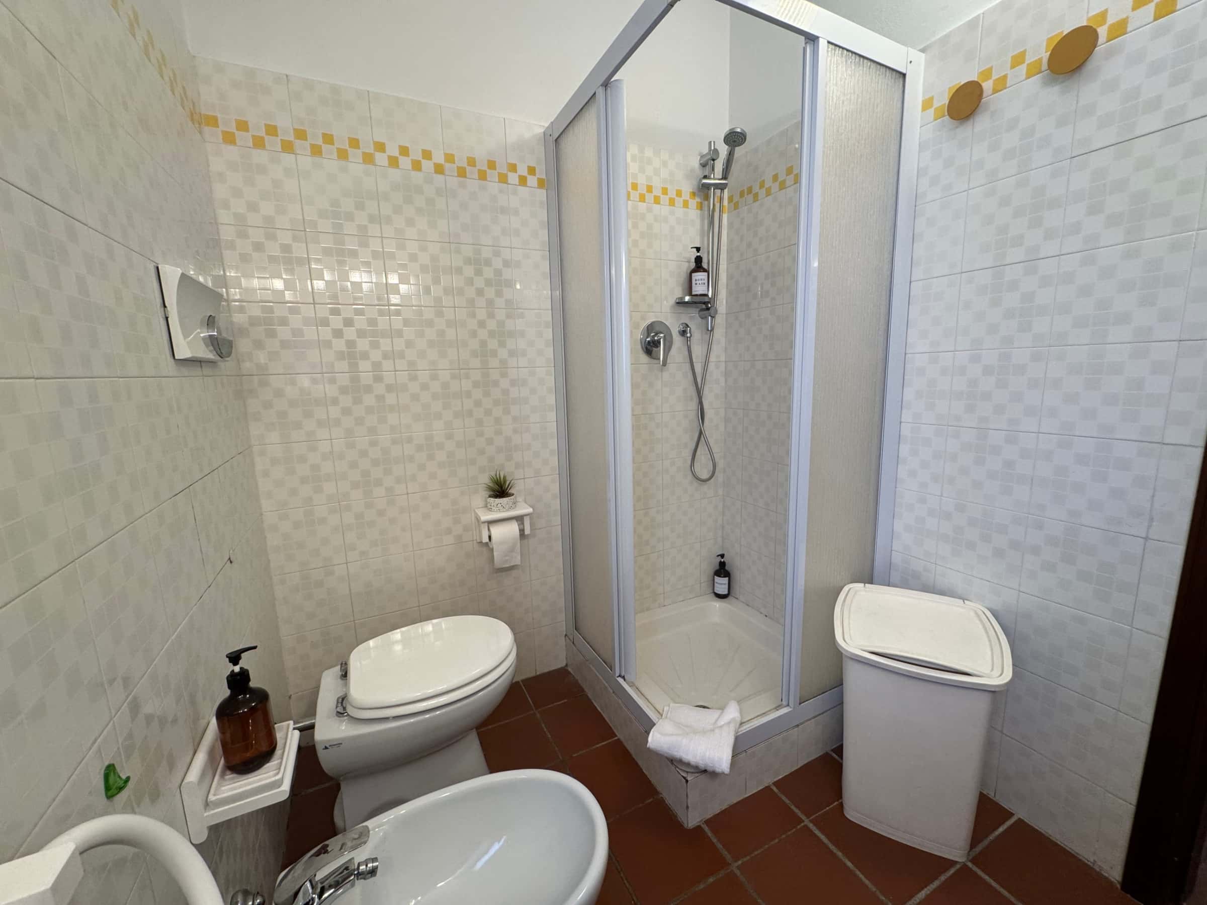 Apartment Civenna, 1 bed — photo 18