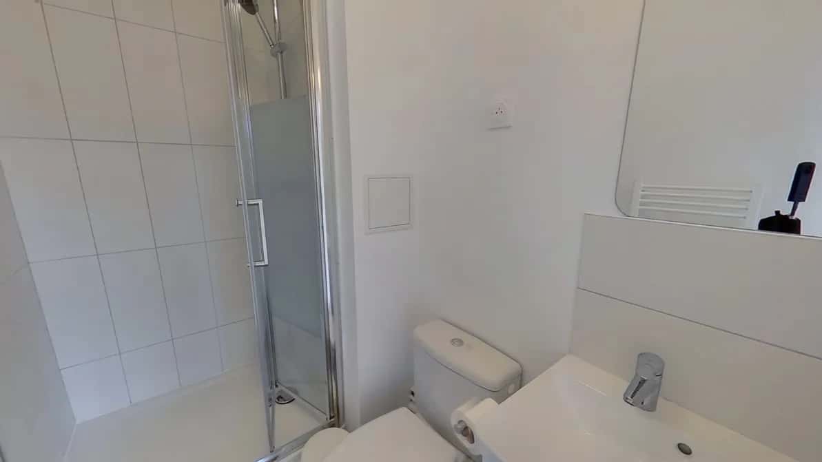 Room in Avenue Sainte-Anne, Asnières-sur-Seine for 130 m² with 7 bedrooms