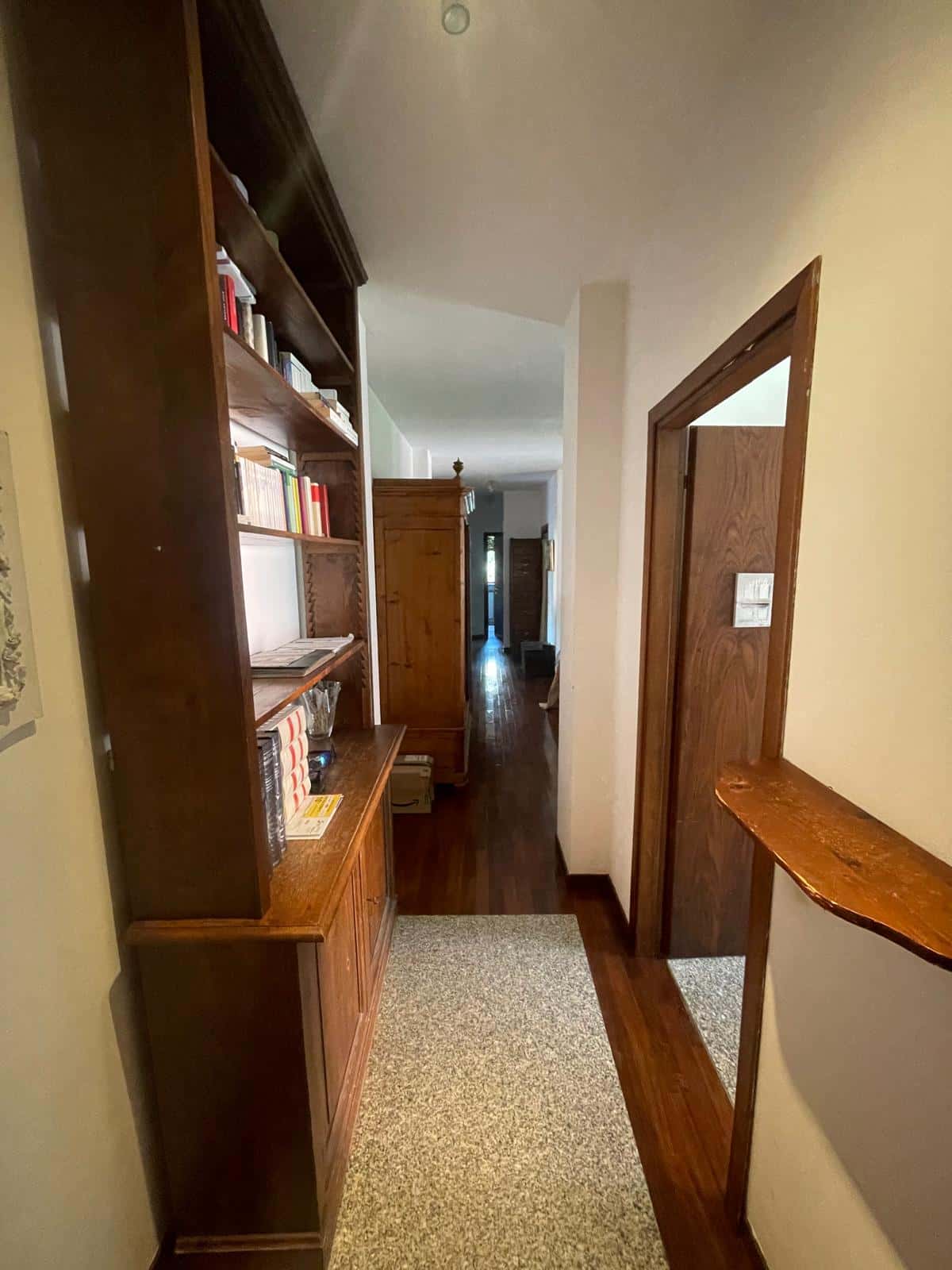 Zimmer in Via Angelo Moro, San Donato Milanese für 100 m² mit 3 Schlafzimmer