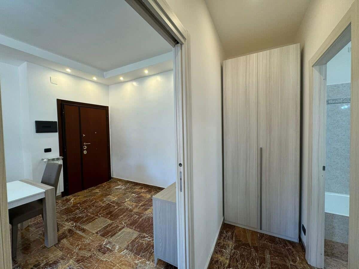 Apartment Rome, 1 bed — photo 2