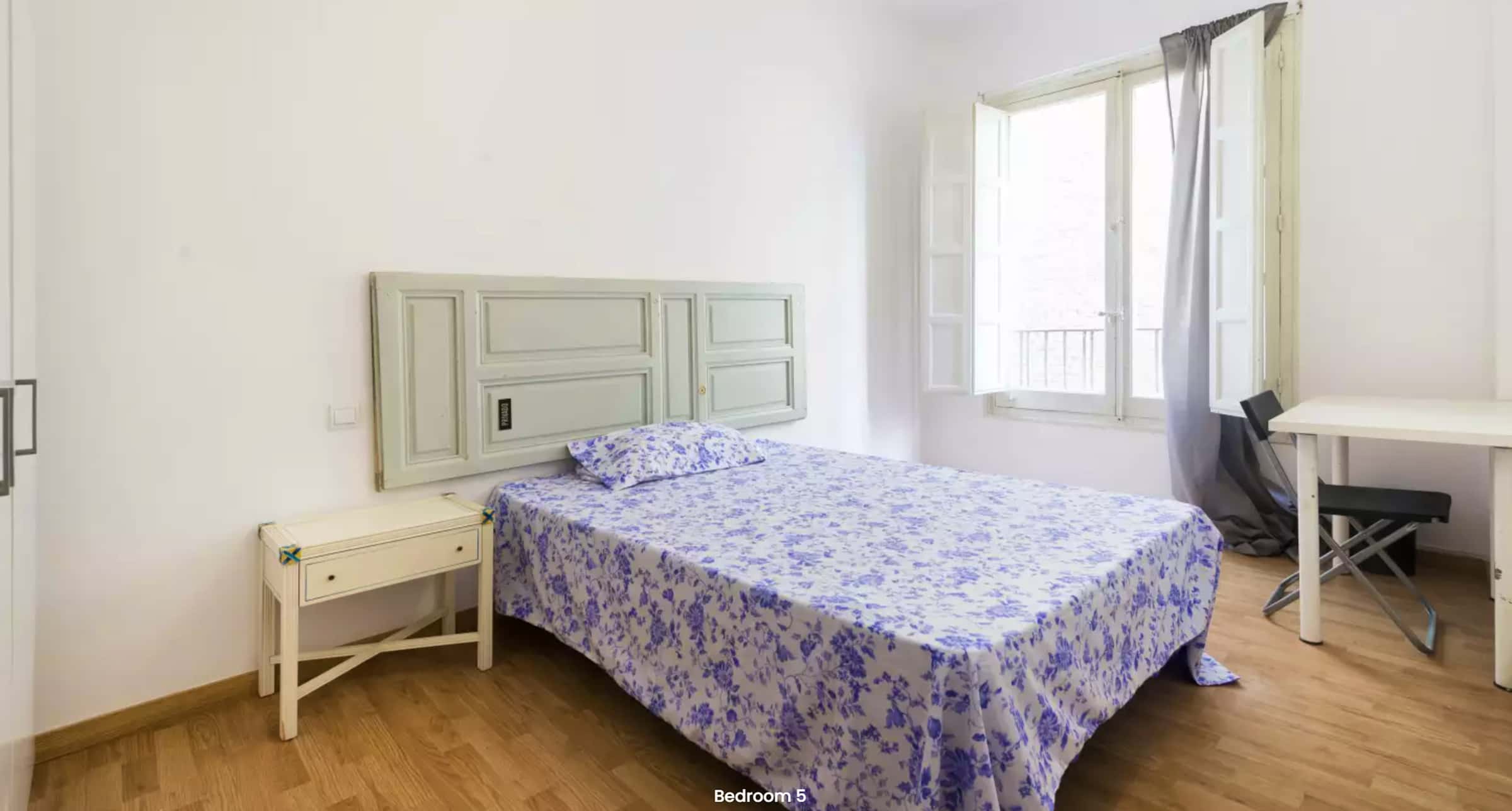 Calle de Serrano 81, 5º Centro, room 5