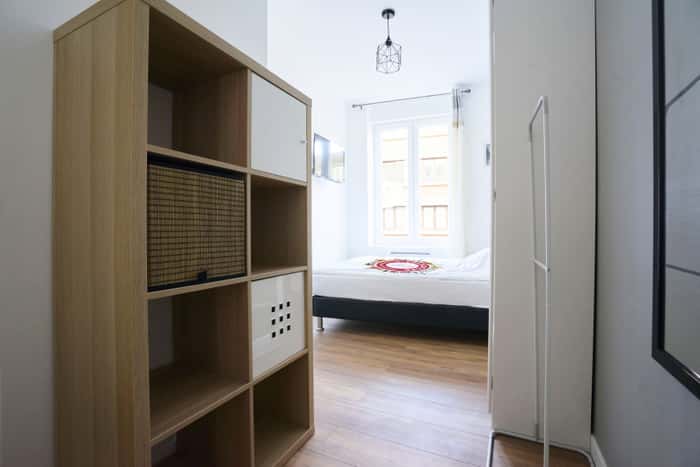 Listing photo thumbnail