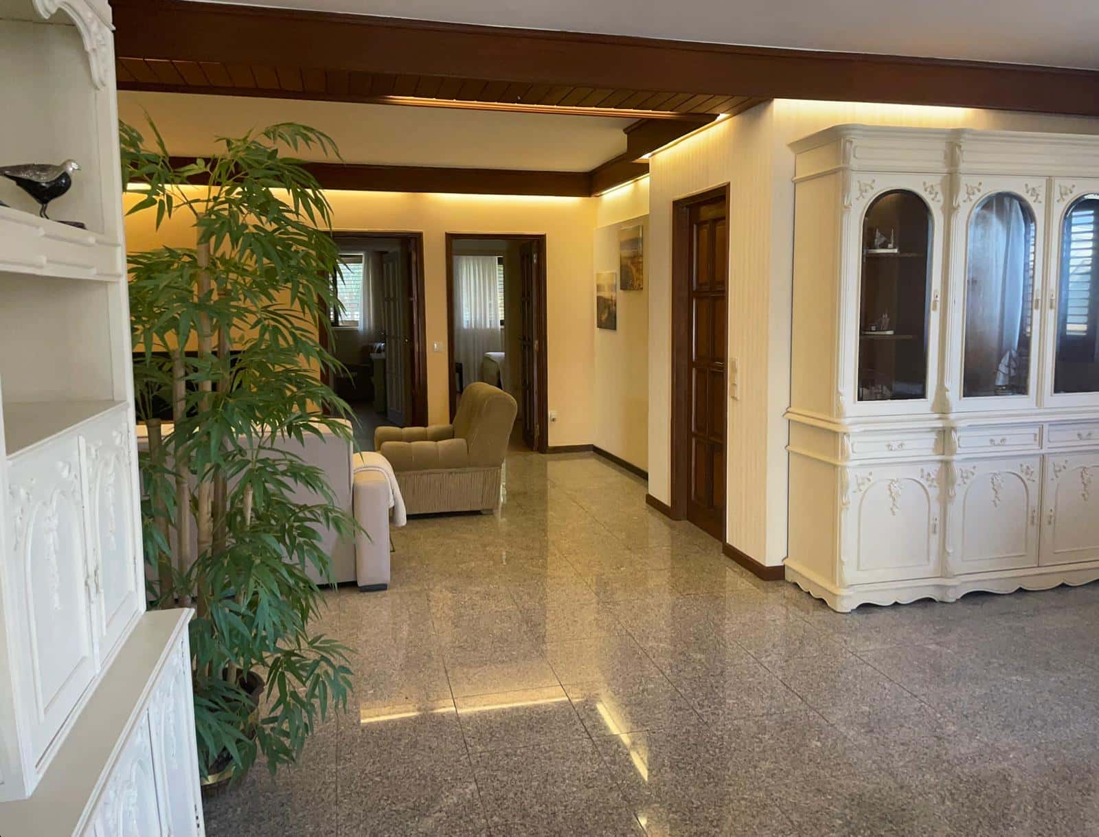 Appartamento in Rua da Quinta de Calvelhe, Lavra di 330 m² con 6 camere