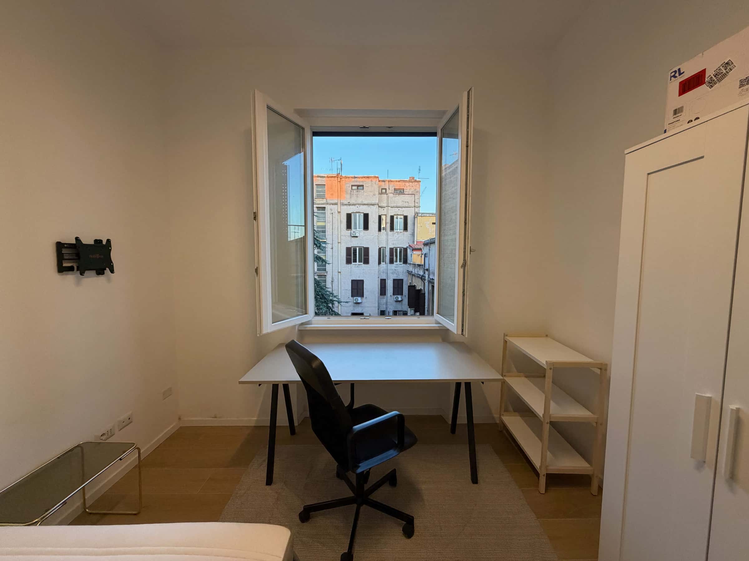Appartamento in Via Alfredo Baccarini, Roma di 55 m² con 2 camere