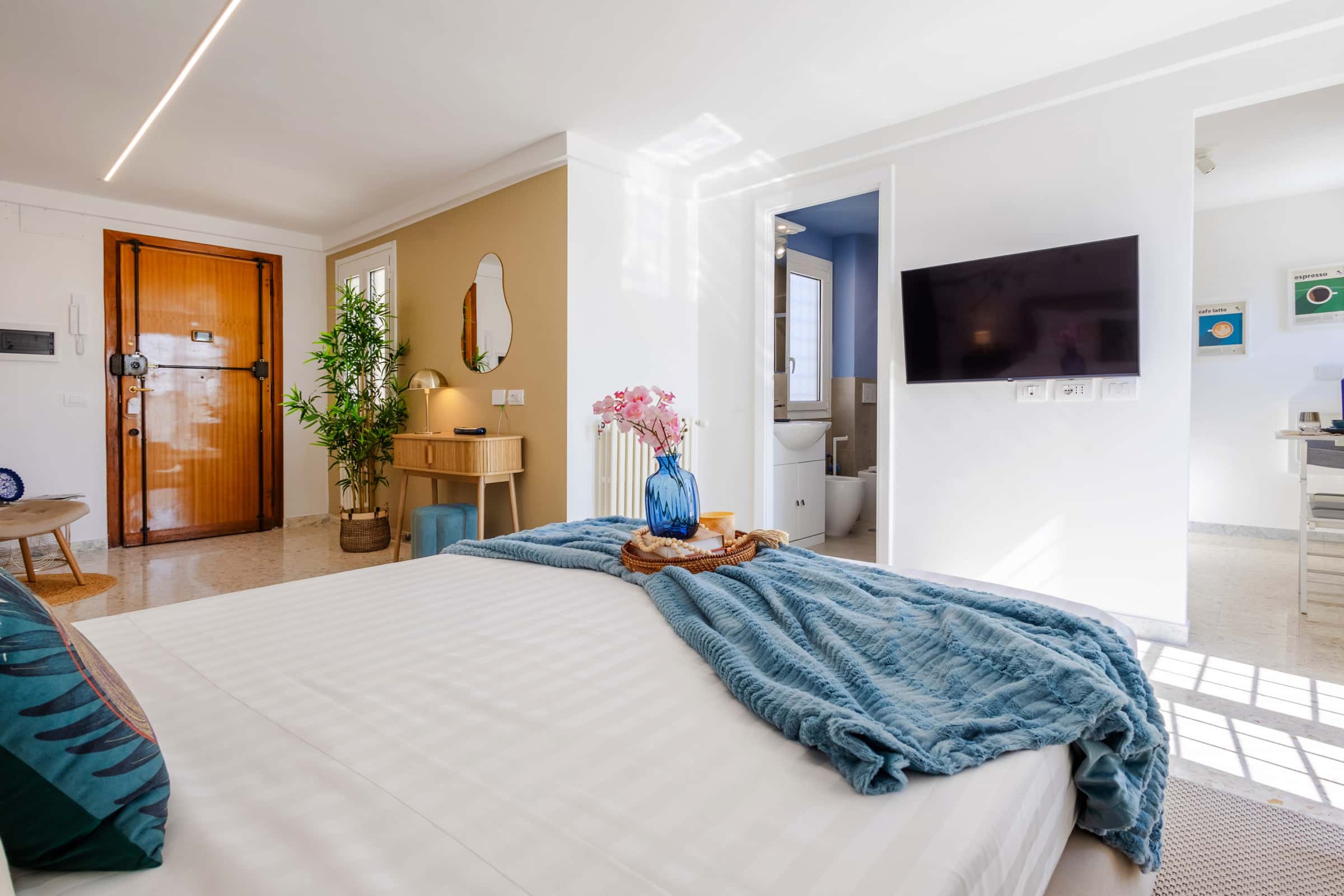 Apartment Rome, 1 bed — photo 19