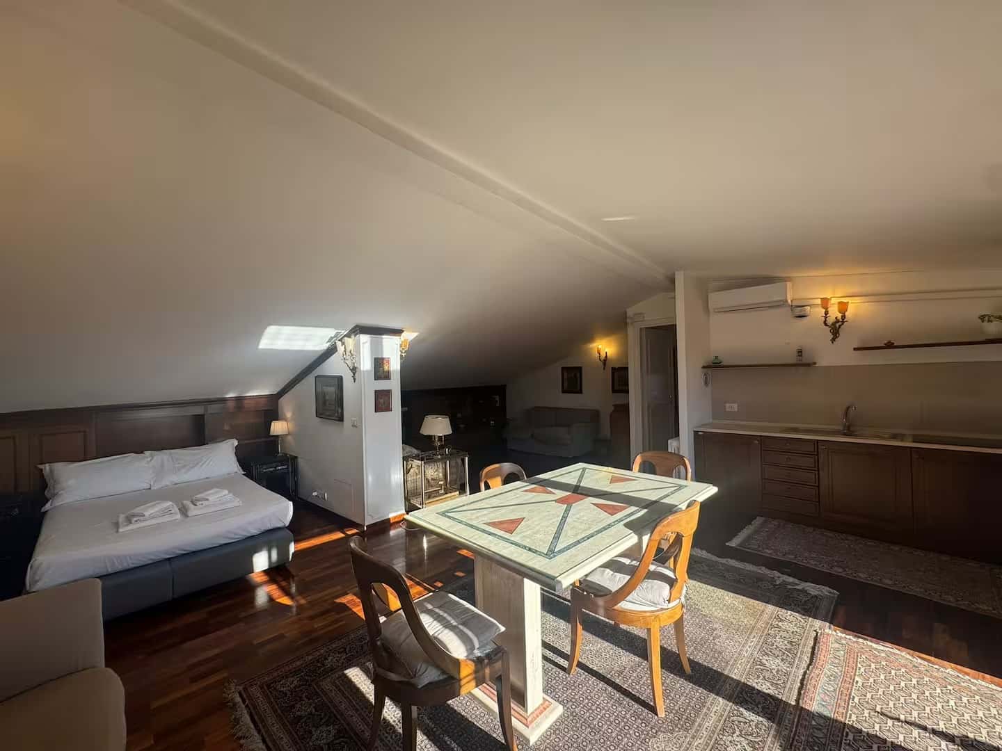 Apartment Rome, 2 beds — photo 8