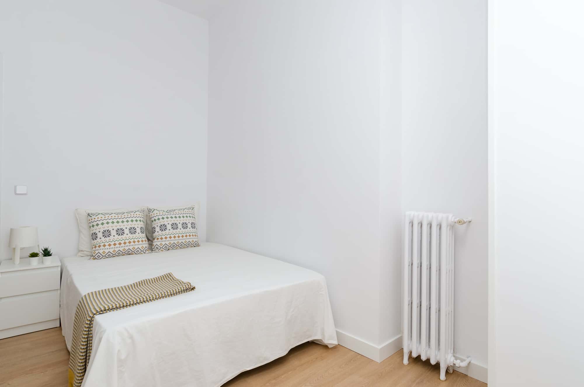 Habitación en Madrid Chamberí metro Canal  23H3