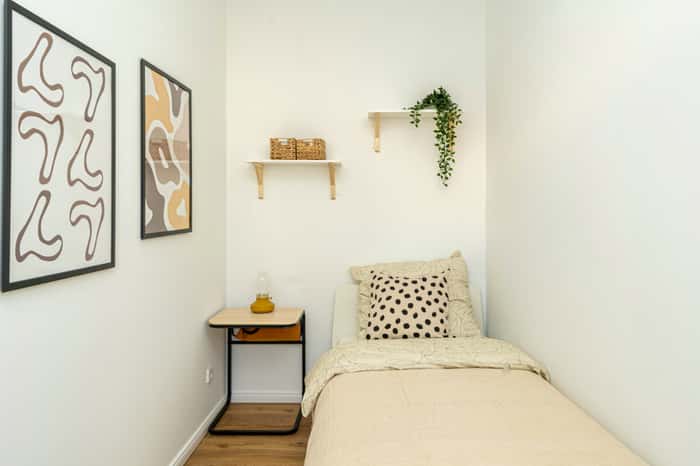 Listing photo thumbnail