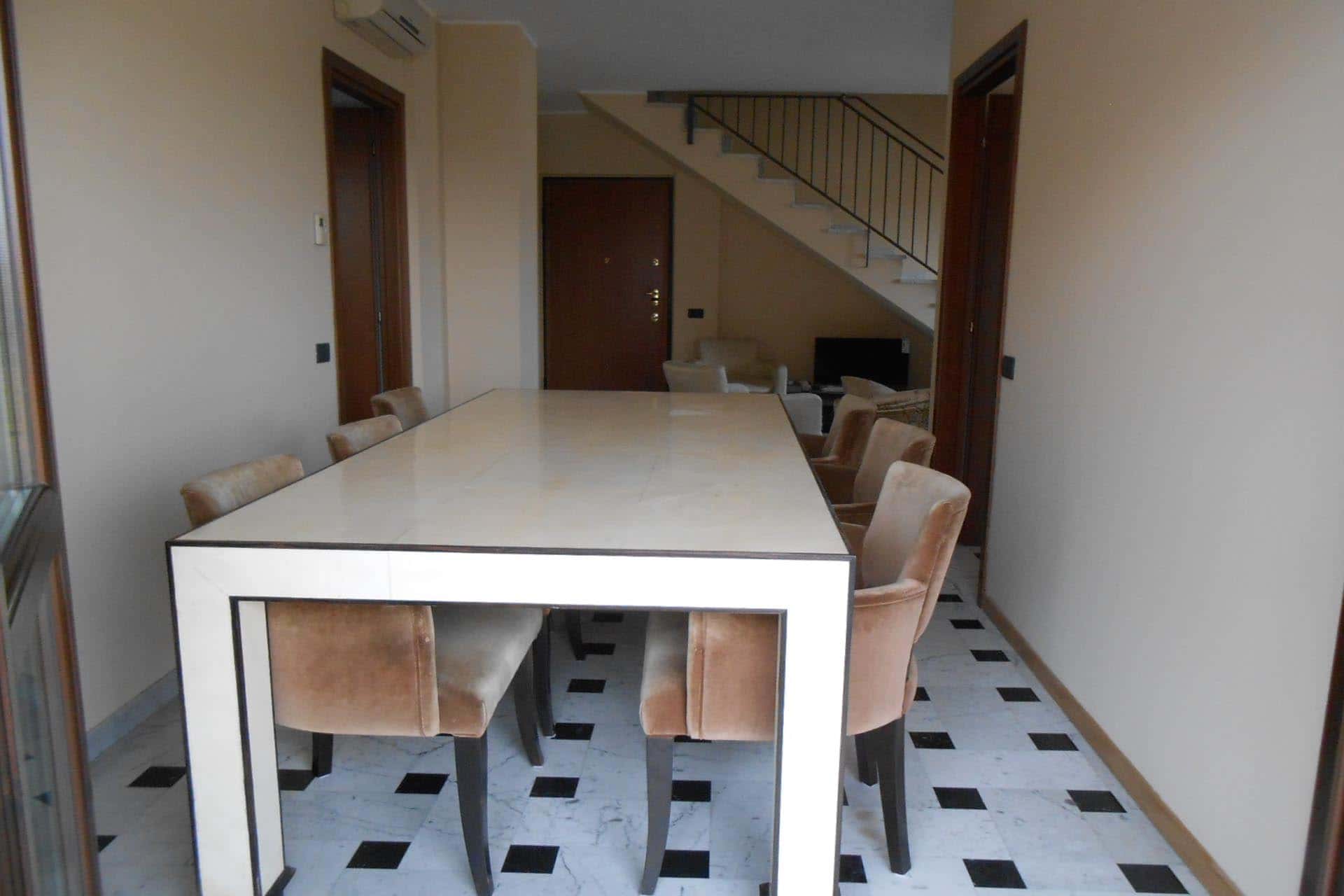 via ornato 110 b  private room s3