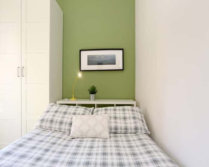 Listing photo thumbnail