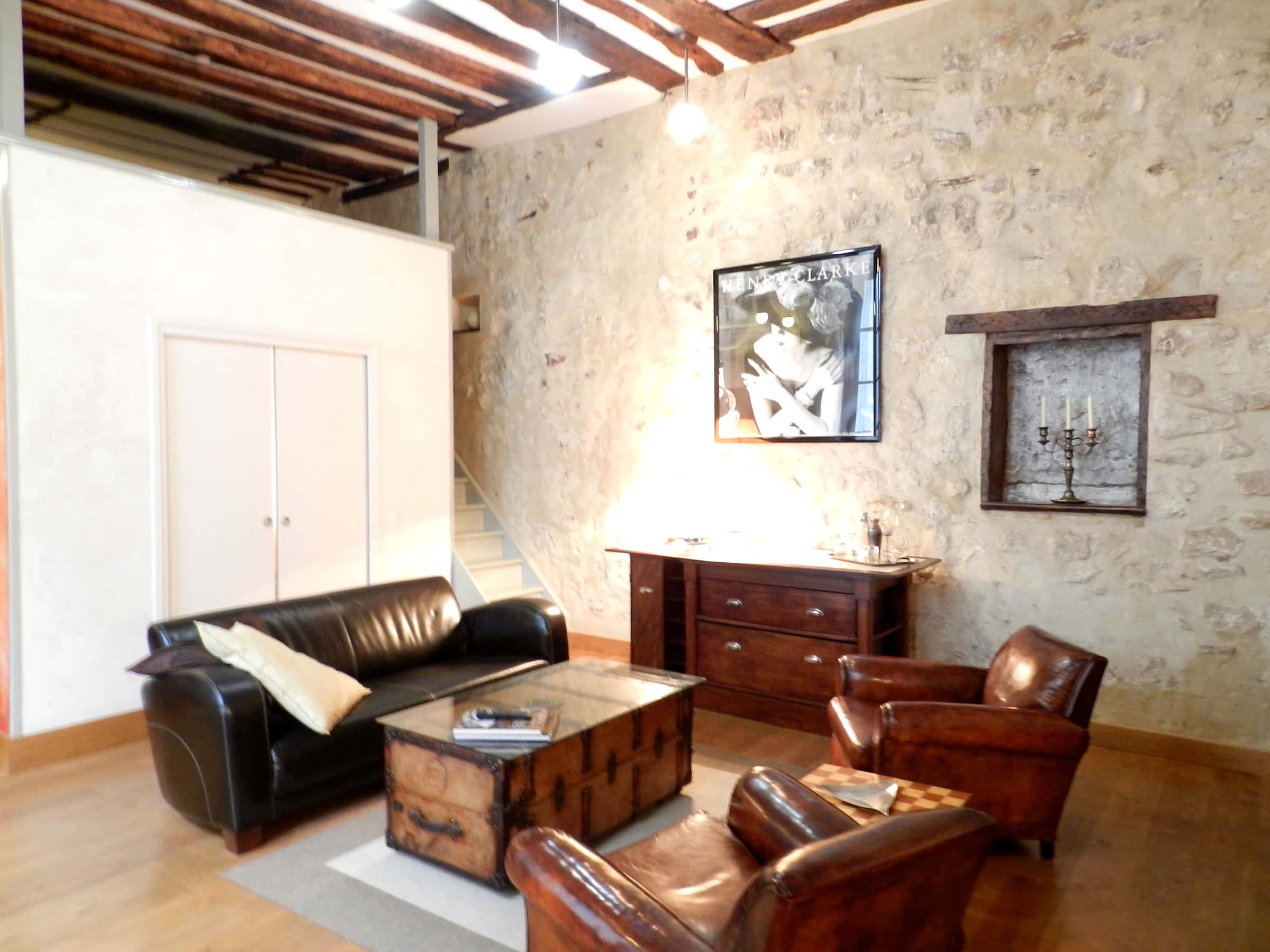Loft 1 bedroom 64m²