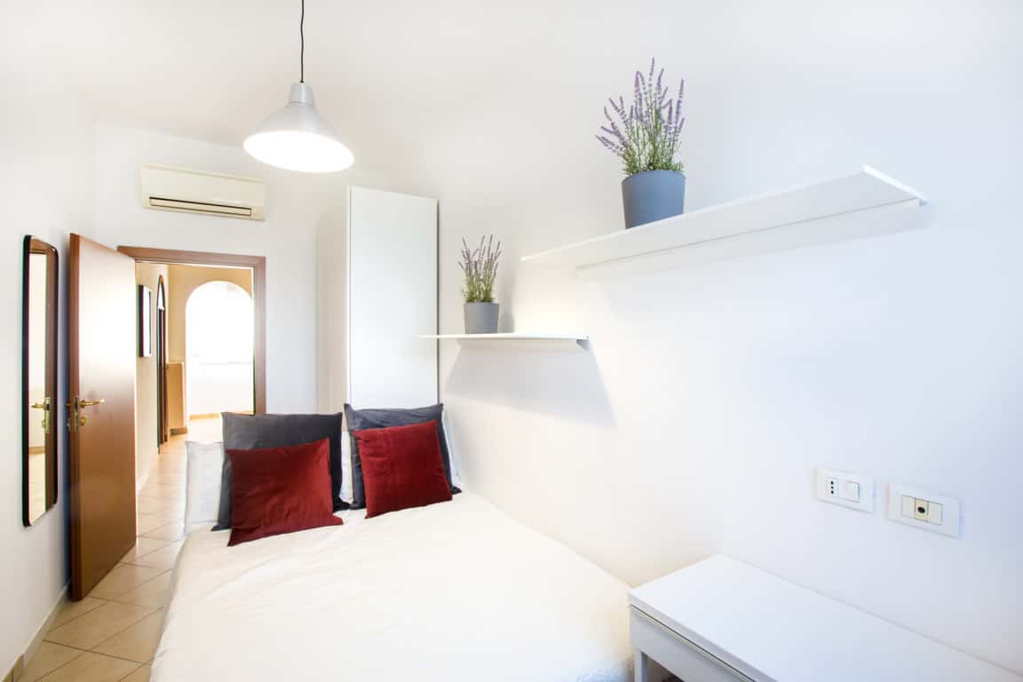 Camera Singola in via Via Federico Engels,