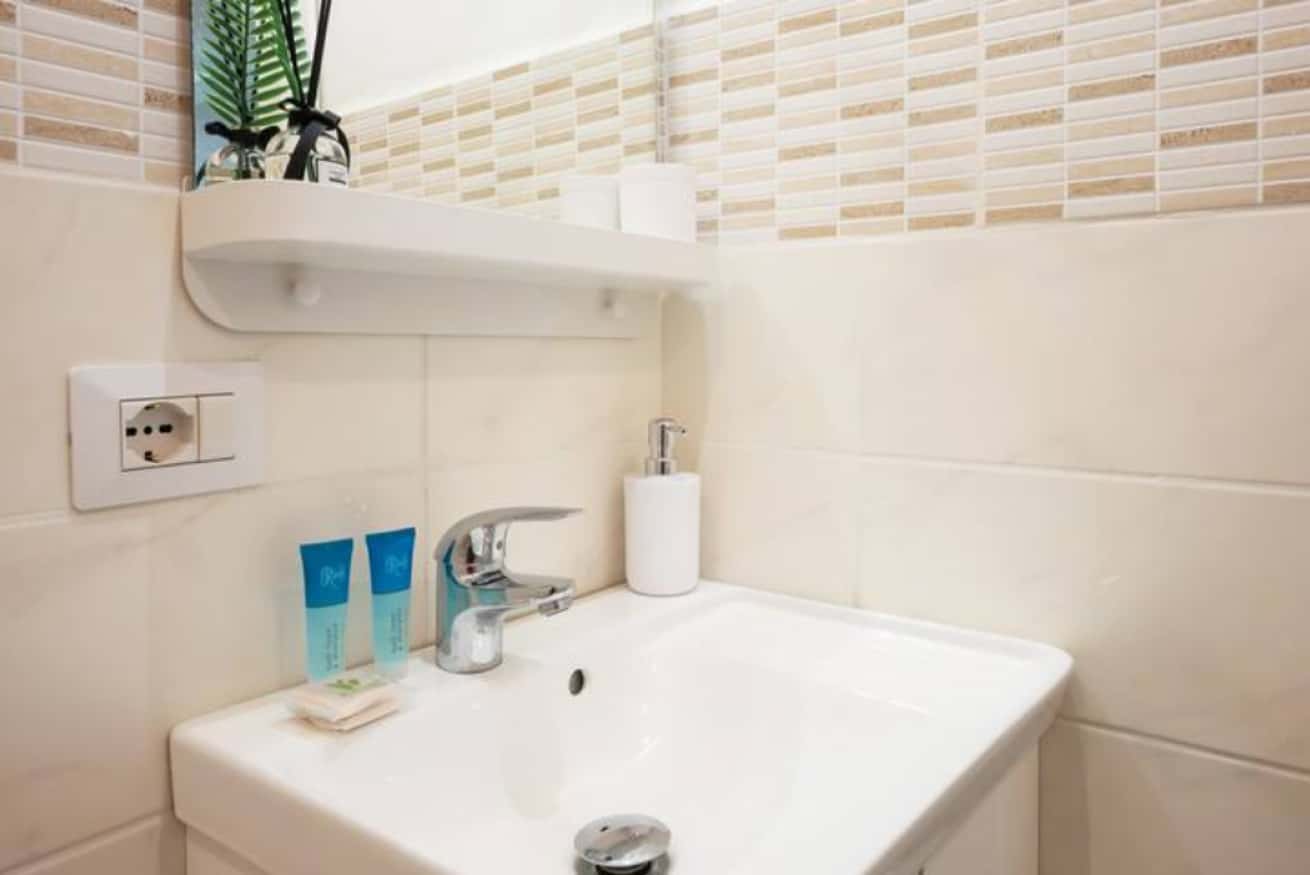 Apartment Milan, 1 bed — photo 4