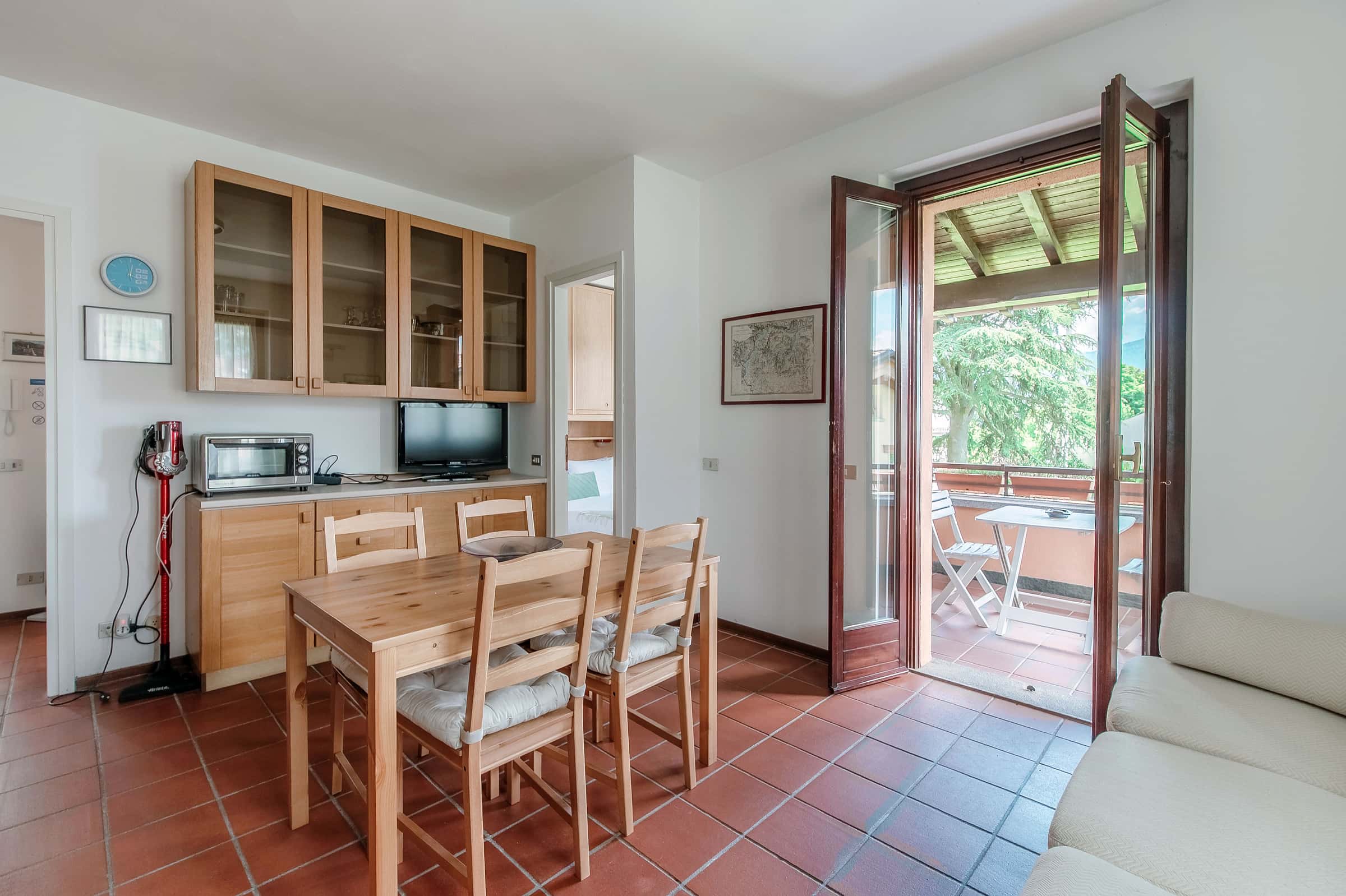 POGGIO FIORITO - Appartamento vista lago con parcheggio a Menaggio