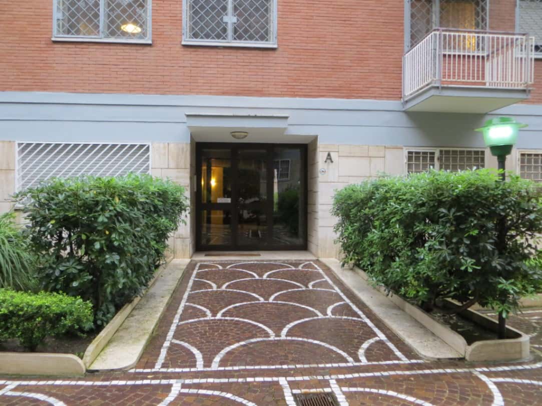 Apartment Rome, 1 bed — photo 25