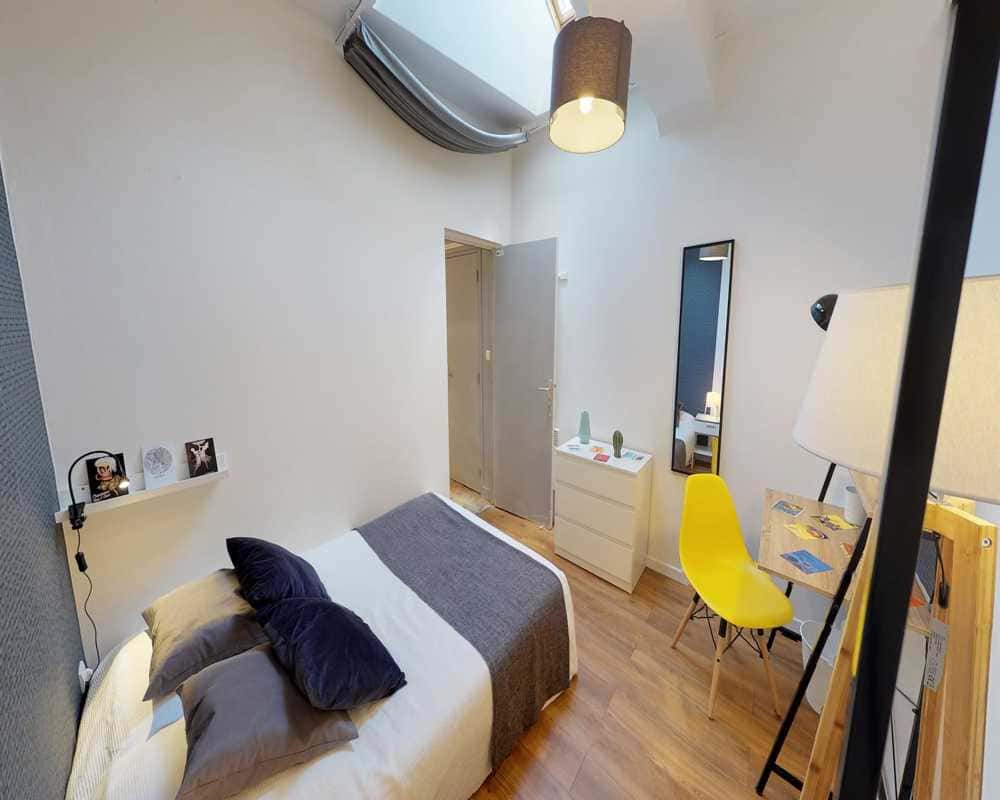 Chambre dans le Rue Jarente