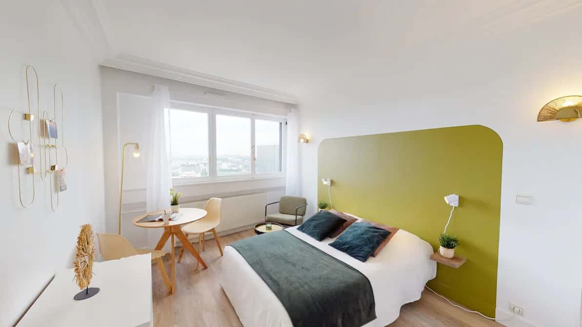 Room in Rue de Bezons, Courbevoie for 107 m² with 4 bedrooms