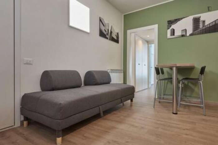 Listing photo thumbnail